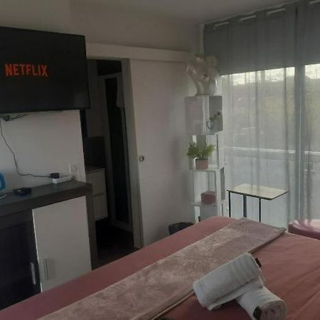 Love Room Seduction Tremblay-en-France Εξωτερικό φωτογραφία