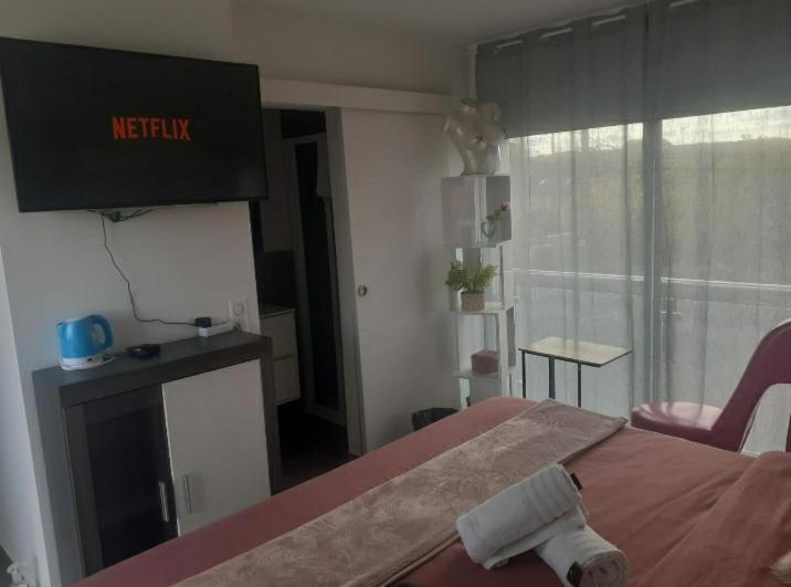 Love Room Seduction Tremblay-en-France Εξωτερικό φωτογραφία